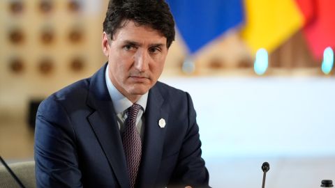 Trudeau responde a Trump y dice que "jamás" Canadá será parte de Estados Unidos