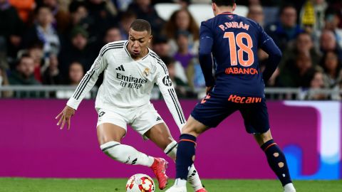 Ante la ausencia de Vinicius Jr., Kylian Mbappé dirigirá el ataque por el Real Madrid.