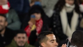 Real Madrid cerró el año ganando 4-2 al Sevilla y ganó la Copa Intercontinental.