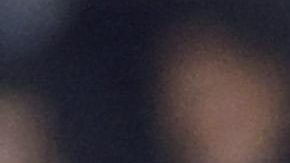 Rotterdam (Netherlands), 12/02/2025.- Santiago Gimenez of AC Milan thanks the Feyenoord crowd during the UEFA Champions League playoff first leg soccer match between Feyenoord and AC Milan, in Rotterdam, the Netherlands, 12 February 2025. (Liga de Campeones, Países Bajos; Holanda) EFE/EPA/OLAF KRAAK