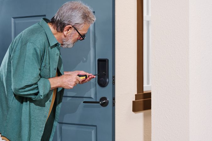 El Lockin Veno Pro ofrece la posibilidad de instalar un pequeño panel solar para alimentar su sistema