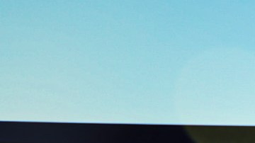 El DHS publicó imágenes del primer vuelo de criminales extranjeros, todos ellos parte del Tren de Aragua, preparándose para despegar hacia la Bahía de Guantánamo.