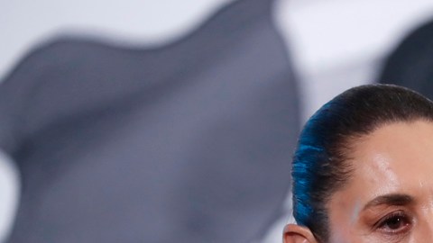 Sheinbaum dice no estar "alarmada" por posibles vuelos espía de EE.UU., pero pedirá explicación