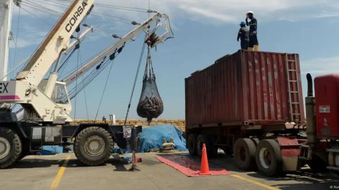 Ecuador impondrá arancel de 27% a importaciones desde México