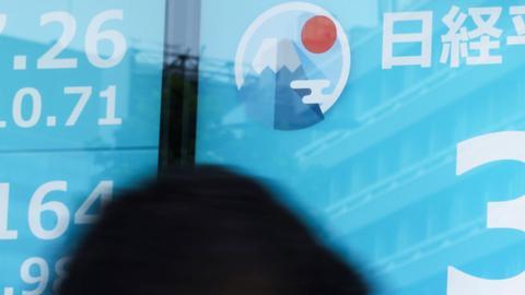Las acciones de la siderúrgica Nippon Steel, la principal de Japón y una de las mayores del mundo, caían un 0.3 % en la apertura de la sesión de este miércoles en la Bolsa de Tokio.