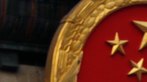 China promete "contramedidas" a aranceles estadounidenses