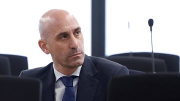 MADRID, 20/02/2025.- Fotografía de archivo (03/02/2025), del expresidente de la Federación Española de Fútbol (RFEF) Luis Rubiales, que ha sido condenado por la Audiencia Nacional a 18 meses una multa con una cuota diaria de 20 euros (unos 10.800 euros) por un delito de agresión sexual por el beso en la boca a la jugadora Jennifer Hermoso al ganar el Mundial de Fútbol en Sídney, el 20 de agosto EFE/Chema Moya