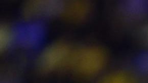 MEX3409. CIUDAD DE MÉXICO (MÉXICO), 19/02/2025.- Álvaro Fidalgo (d) de América disputa el balón con Sebastián Santos (i) y Nicolás Fonseca de León este martes, durante un partido de la jornada 9 del torneo Clausura 2025 de la Liga MX entre América y León, en el estadio Ciudad de los Deportes, en Ciudad de México (México). EFE/ Sáshenka Gutiérrez