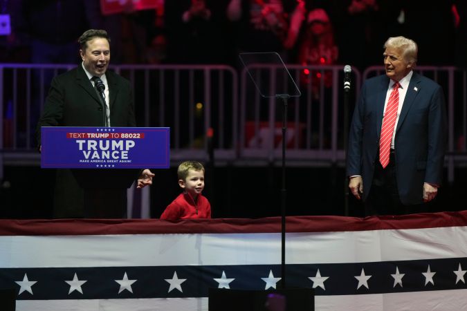 Donald Trump y Elon Musk estarían de acuerdo en cerrar la USAID