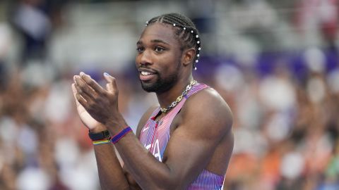 FILE - Noah Lyles, of the United States, competes during the men's 200-meter semifinal at the 2024 Summer Olympics, Wednesday, Aug. 7, 2024, in Saint-Denis, France. (AP Photo/Bernat Armangue, File)