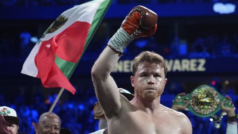 Jake Paul no figuraría en la lista de rivales del Canelo.