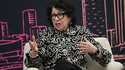 La jueza de la Corte Suprema Soia Sotomayor participó en un evento en Miami.