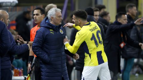 Mourinho, estratega del Fenerbahce.