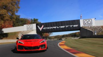 Chevrolet Corvette ZR1 2025 en el circuito de Road America