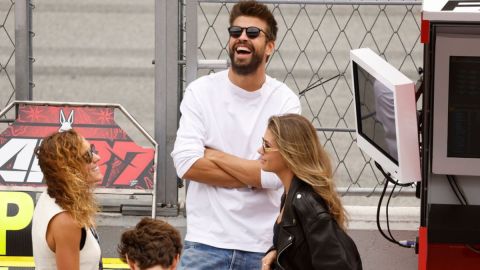 Former Barcelona football star Gerard Pique and his girlfriend Clara Chia Marti stand at pit prior to the start of the MotoGP race of the Catalunya Motorcycle Grand Prix at the Catalunya racetrack in Montmelo, just outside of Barcelona, Spain, Sunday, Sept. 3, 2023. (AP Photo/Joan Monfort)