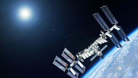 La EEI cuenta con estrictos protocolos de limpieza que han ocasionado que el número de microorganismos en ella sea alarmantemente bajo