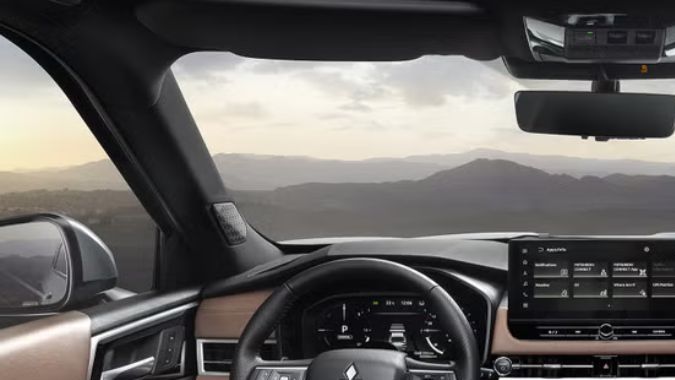El interior del Mitsubishi Outlander 2025