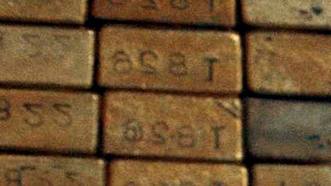 Los lingotes de oro almacenados en e depósito de Fort Knox pueden verse en esta foto del 24 de septiembre de 1974.