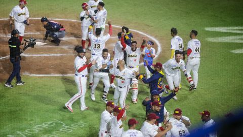 Venezuela blanqueó 10-0 a Japón