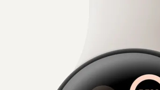 En caso de detectar una pérdida del pulso el Google Pixel Watch 3 es capaz de alertar a los servicios de emergencia