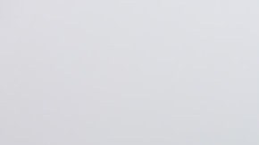 Militares estadounidenses en espera de partir hacia Guantánamo