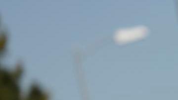 LOS ANGELES (United States), 26/02/2025.- University of California workers picket outside of the University of California, Los Angeles campus, as they go on strike amid contract negotiations between unions representatives and the University of California alleging unfair labor practices and the university accusing them of spreading misinformation and failing to negotiate in good faith, in Los Angeles, California, USA, 26 February 2025. EFE/EPA/CAROLINE BREHMAN