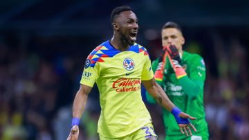 Julián Quinones durante su época como jugador de América.