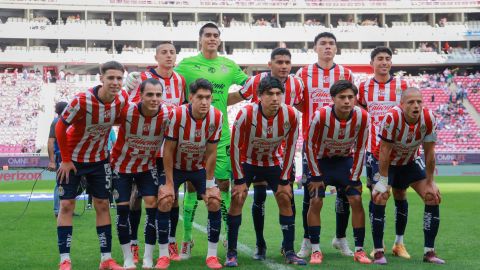 Zapopan, Jalisco, 1 de febrero de 2025. Foto de equipo de Chivas, durante el partido correspondiente a la jornada 5 del torneo Clausura 2025 de la Liga BBVA MX, entre las Chivas Rayadas del Guadalajara y los Gallos Blancos del Querétaro, realizado en el estadio Akron. Foto: Imago7/