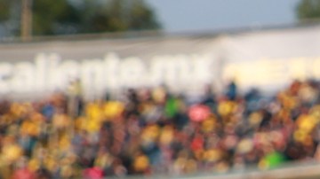 Ciudad de México, 1 de febrero de 2025. Andre Jardine,Director Tècnico, durante el partido correspondiente a la jornada 5 del torneo Clausura 2025 de la Liga BBVA MX, entre las Águilas del América y los Bravos de FC Juárez, realizado en el estadio Ciudad de los Deportes. Foto: Imago7/ Manlio Contreras