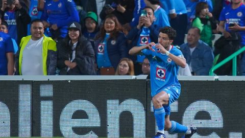 Torreón, Coahuila, 19 de febrero de 2025. , durante el partido correspondiente a la jornada 9 del torneo Clausura 2025 de la Liga BBVA MX, entre los Guerreros de Santos Laguna y la Máquina Celeste del Cruz Azul, realizado en el estadio Corona. Foto: Imago7/ Erick Saavedra