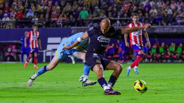 San Luis Potosí, San Luis Potosí, 26 de febrero de 2025. , durante el partido correspondiente a la jornada 9 del torneo Clausura 2025 de la Liga BBVA MX, entre el Atlético San Luis y las Chivas Rayadas del Guadalajara, realizado en el estadio Alfonso Lastras. Foto: Imago7/ Hugo Martínez