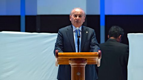 Ciudad de México, 13 de Julio 2016. Billy Álvarez, durante la presentacion de la playera de la Máquina de Cruz Azul, que utilizará para el próximo torneo Apertura 2016 de la Liga Bancomer MX, celebrada en el Hotel Royal. Foto:Imago7/Ernesto Pérez M.