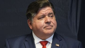 Jay Robert Pritzker, gobernador de Illinois