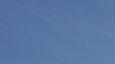 Ein junger Fahrradakrobat fliegt am Mittwoch, 21. Oktober 2009, mit seinem Mountain- und BMX Raedern auf dem ehemaligen Gelaende der Zeche Ewald zwischen Herten und Recklinghausen durch die Luft. Lange Zeit war Herten gemessen an der Foerdermenge die groesste Bergbaustadt Europas - die 1997 stillgelegte Zeche, sowie die benachbarte Haldenlandschaft werden nun von immer mehr Freizeitsportlern zurueck erobert. (AP Photo/Martin Meissner)--- A young man performs artistic jumps on his bmx and mountain bike at the former coal mine Ewald in Herten, Germany, Wednesday, Oct. 21, 2009. (AP Photo/Martin Meissner)