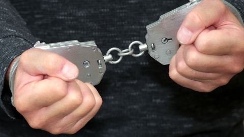 Los robos comenzaron hace dos años y el adolescente fue arrestado el jueves.