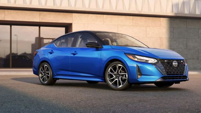 Nissan Sentra 2025 en color azul