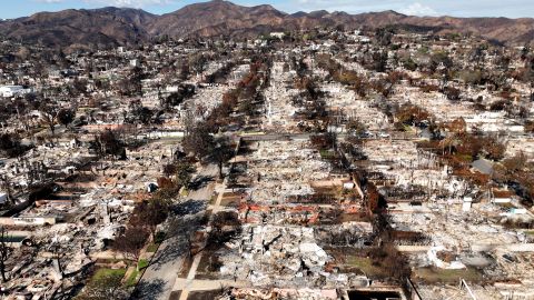 The devastation from the Palisades Fire is shown in an aerial view in the Pacific Palisades neighborhood of Los Angeles, Monday, Jan. 27, 2025. (AP Photo/Jae C. Hong)