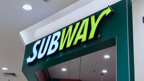 Subway ofrece de nuevo los famosos footlongs a precios increíbles