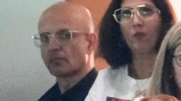 Ice Spice, from left, Taylor Swift, Este Haim, Alana Haim and Ashley Avignone, back center, watch during the first half of the NFL Super Bowl 59 football game between the Kansas City Chiefs and the Philadelphia Eagles, Sunday, Feb. 9, 2025, in New Orleans. (AP Photo/Gerald Herbert)