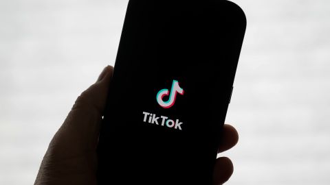 TikTok vuelve a estar disponible para la descarga en EE.UU.