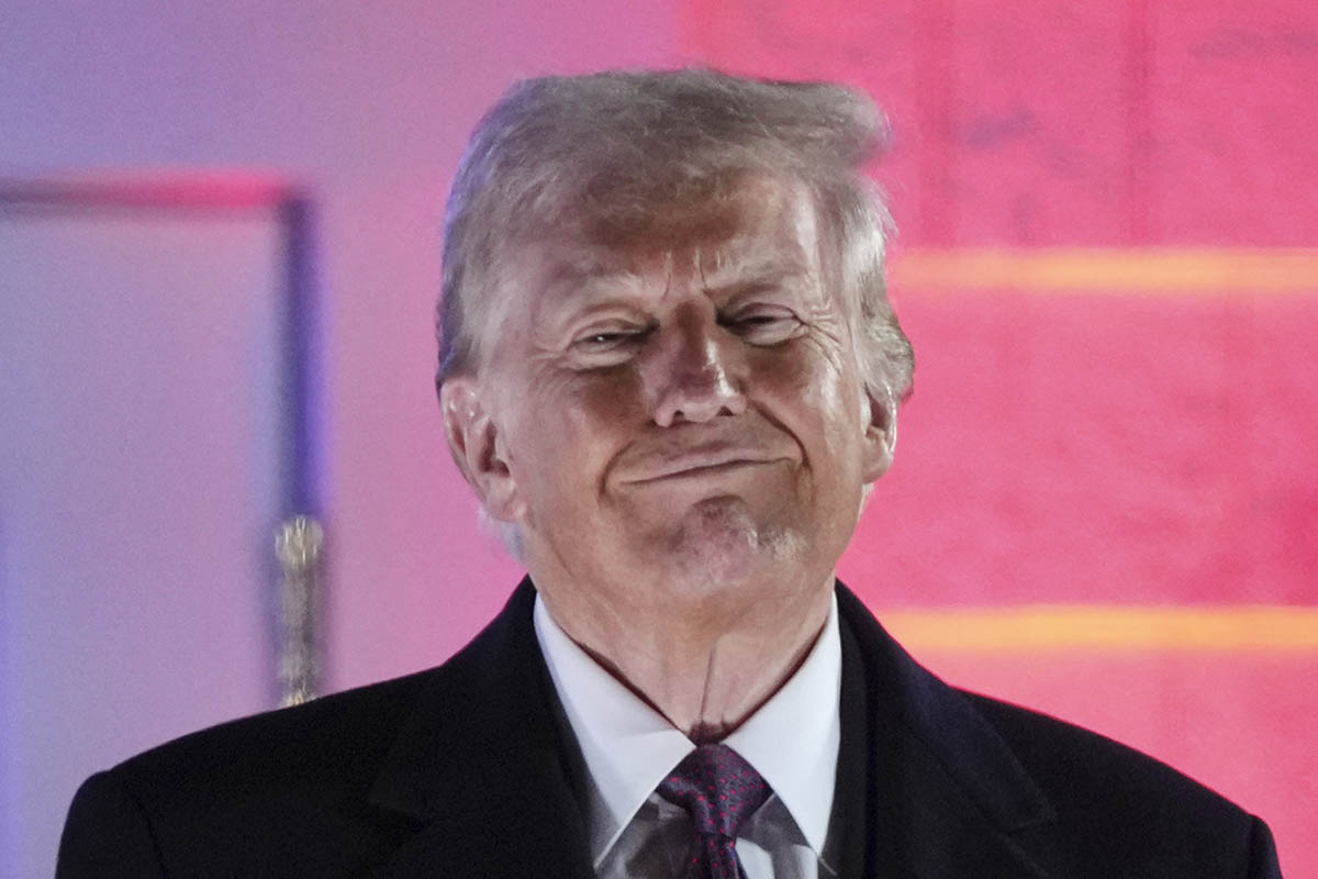 ドナルド・トランプは、フロリダを統治する候補者を定義しています