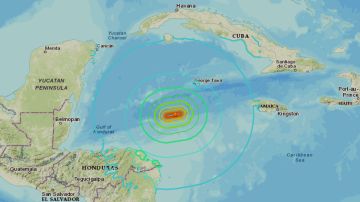 El mapa muestra un terremoto de magnitud 7,6 en el mar Caribe el 8 de febrero de 2025.