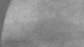 Una pareja inuit posa con su vestimenta tradicional en 1865.