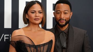 Chrissy Teigen y John Legend