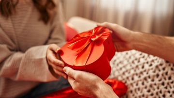 Faltan pocos días para San Valentín, así que asegúrate de comprar con antelación el regalo, de modo que no debas dar carreras.