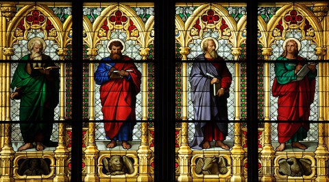 El 15 de febrero se conmemoran a santos que dejaron un legado espiritual.