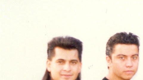 Selena y Los Dinos