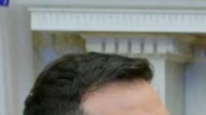 Los dos mandatarios protagonizaron un tenso intercambio en el Despacho Oval frente a la prensa,.