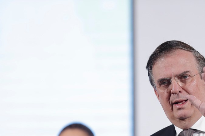 México considera que aranceles de Trump son "una mala idea" y actuará con "sangre fría"