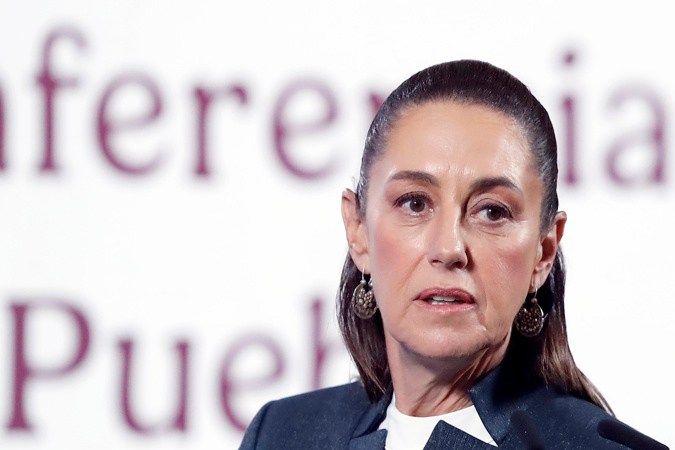 Sheinbaum anuncia que México responderá con aranceles a las medidas de Trump y convoca a mexicanos a una asamblea